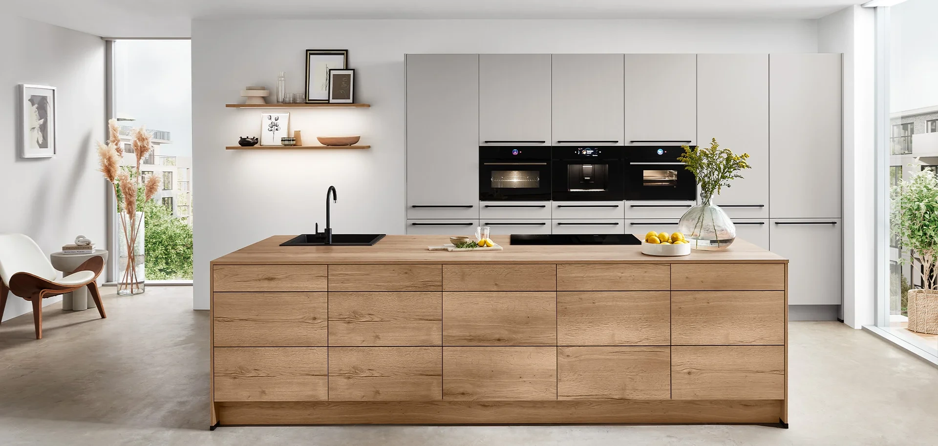 Moderne Nobilia Softline 508 K&uuml;che in Seidengrau mit Kochinsel